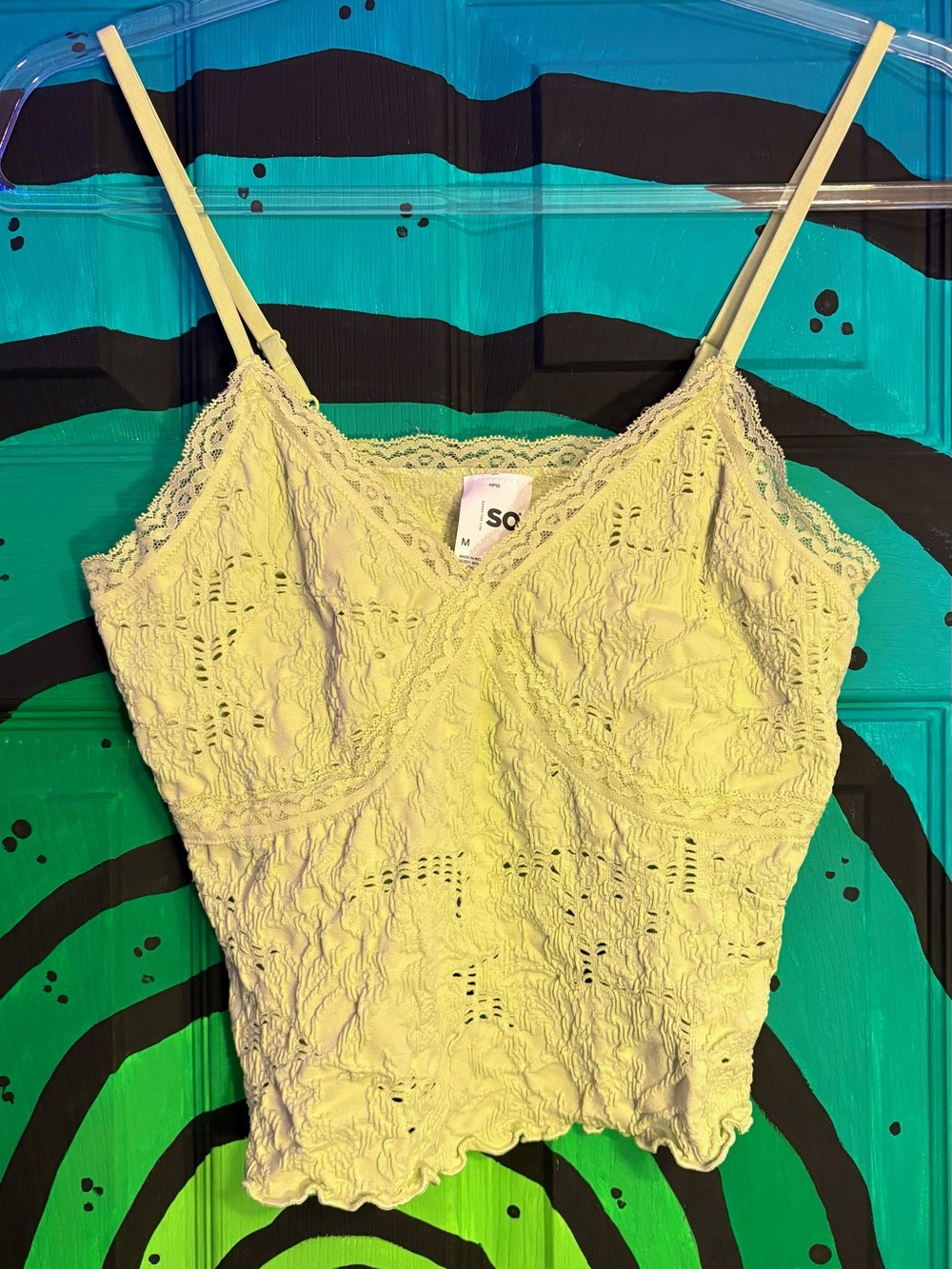 SO light green lace cropped tank